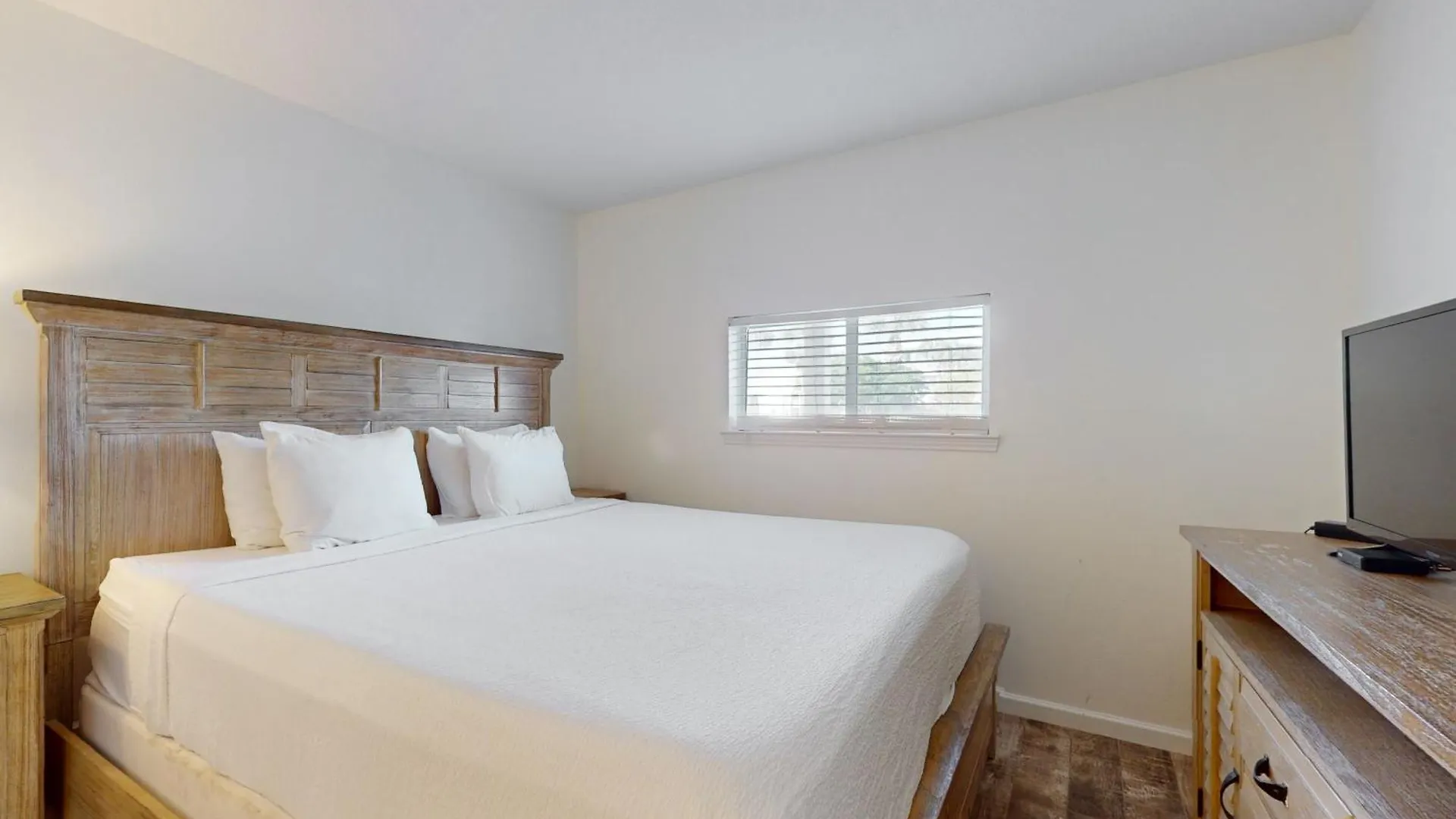 Crystal Sands Condominiums Destin Apartment